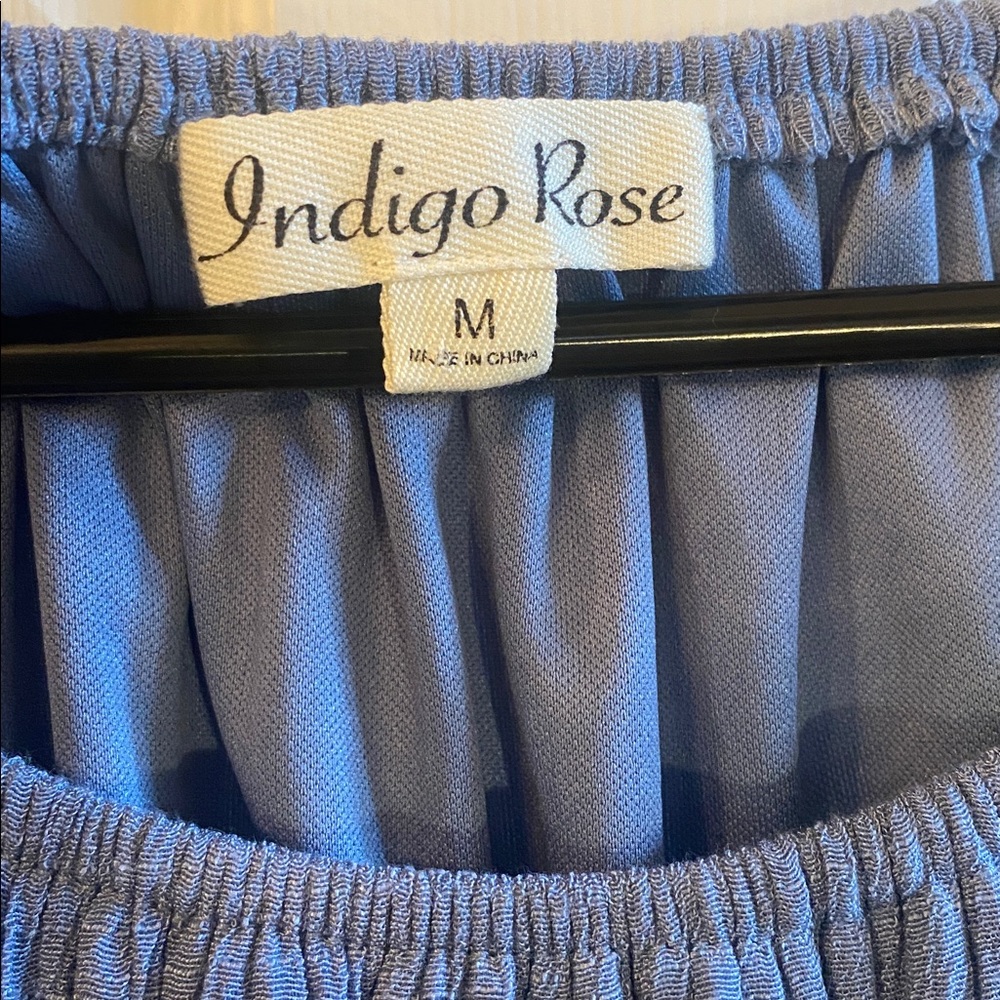 INDIGO ROSE Chic Light Blue Dress with Crochet Sleeves - Picture 13 of 14